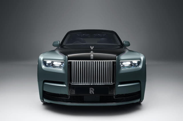 Front View Image - 3992